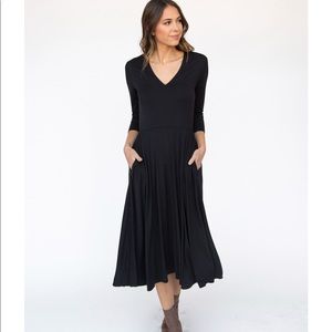 Agnes & Dora Dresses - ๐ Beautiful Black Flirty Midi Dress, XS Agnes & Dora Dresses - ๐ Beautiful Black Flirty Midi Dress, XS